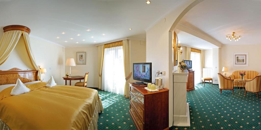 Hotel Sacher-Stoiber Bad Füssing Værelse billede
